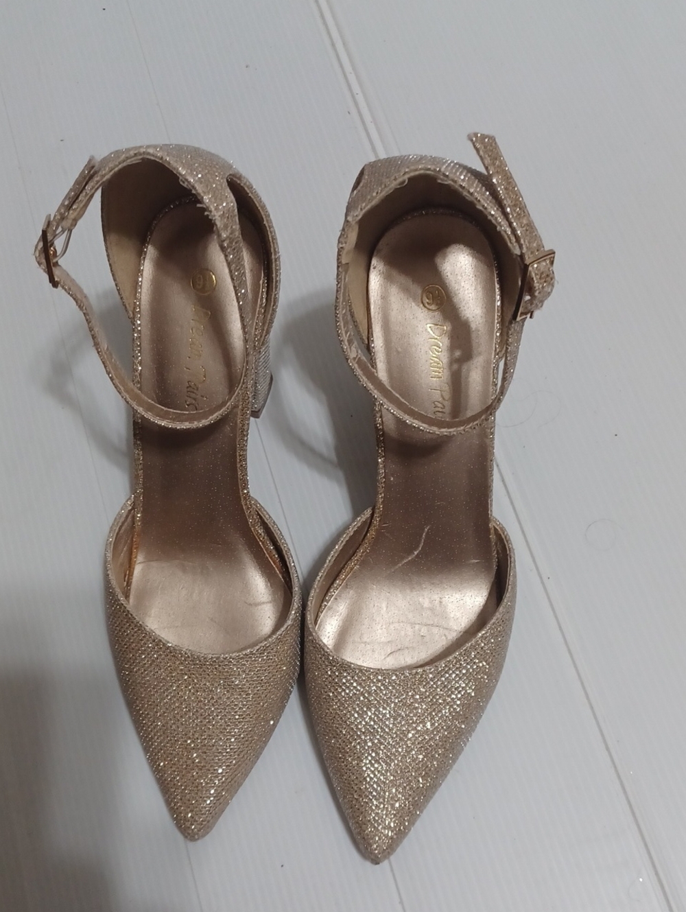 Dream Pairs Gold Glitter Pointed-Toe Ankle Strap Heels Party Shoes- Size 9.5